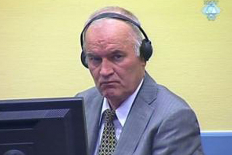 "U Hagu javno govore da je Mladić osuđen bez dokaza za Srebrenicu"