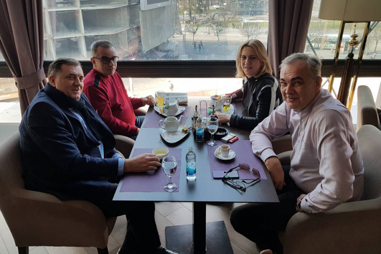 Milorad Dodik i Željka Cvijanović na prijateljskoj kafi