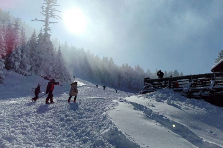 Snijeg oživio skijalište na Oštrelju