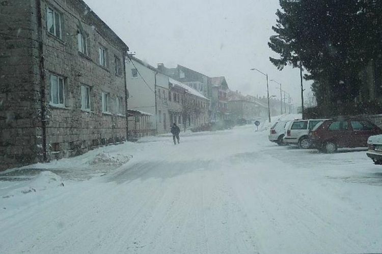 U Livanjskom kantonu nema nastave, snijeg zatvorio škole