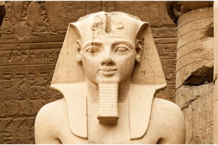 Pronađeni dijelovi statue Ramzesa Drugog