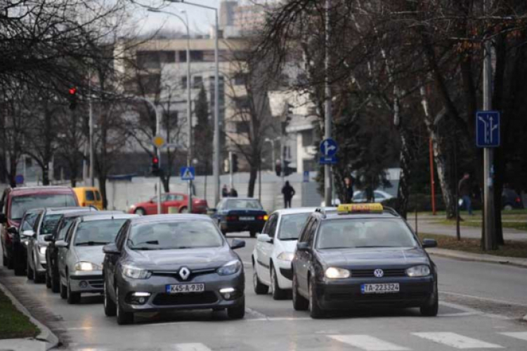 Prošle godine u BiH registrovano gotovo milion vozila