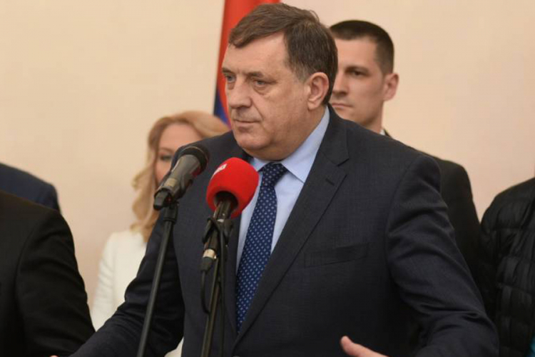 Dodik: Protiv mene su svjedočili beznačajni tipovi