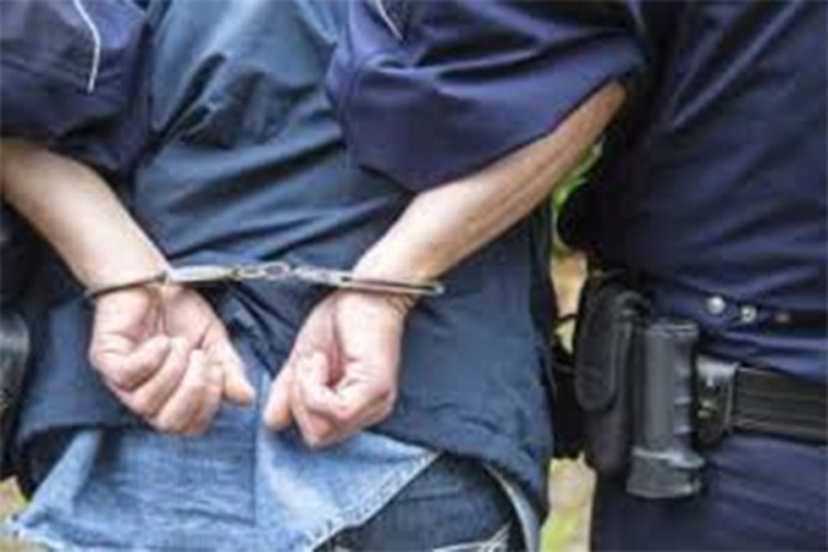 Uhapšen prevoznik iz Gradiške zbog pokušaja krijumčarenja Pakistanca