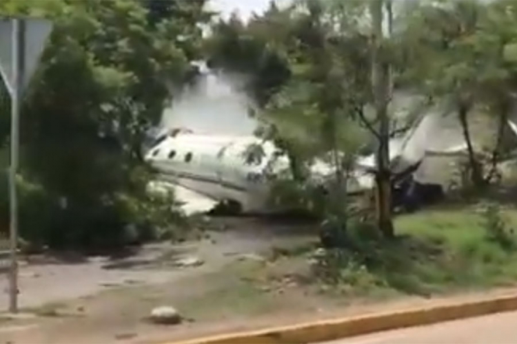 Srušio se avion u prestonici Hondurasa, devetoro povrijeđeno