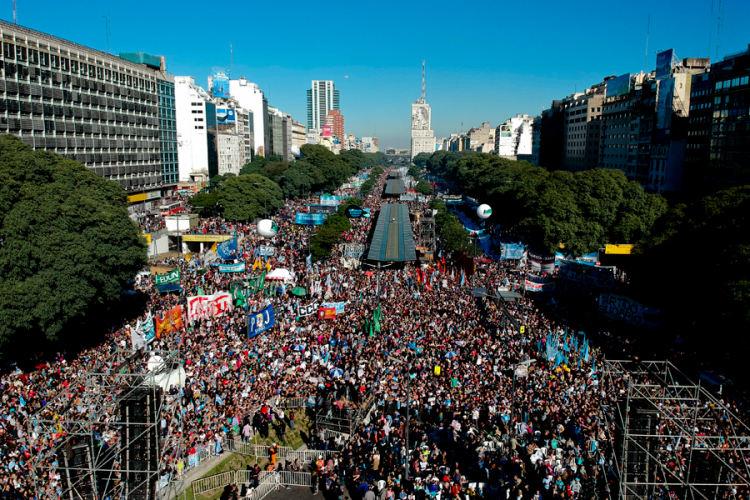 Hiljade Argentinaca na ulicama, protiv pregovora sa MMF-om