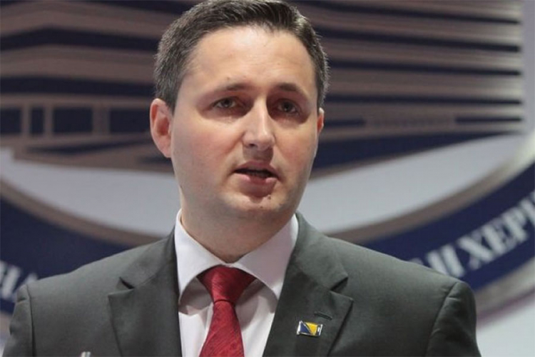 Denis Bećirović kandidat SDP-a za člana Predsjedništva