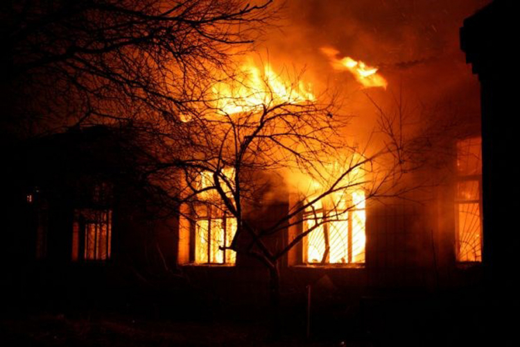 Vatra uništila porodičnu kuću