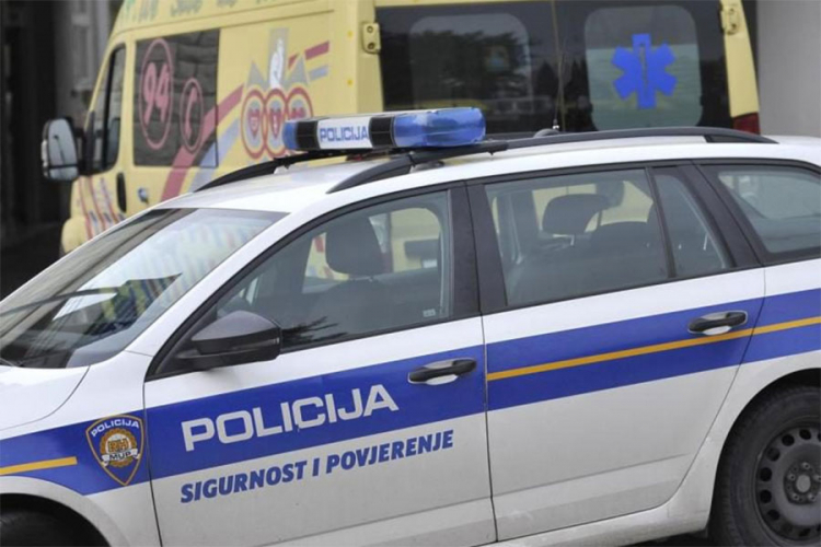 Policijsko auto udarilo pješaka u Zagrebu