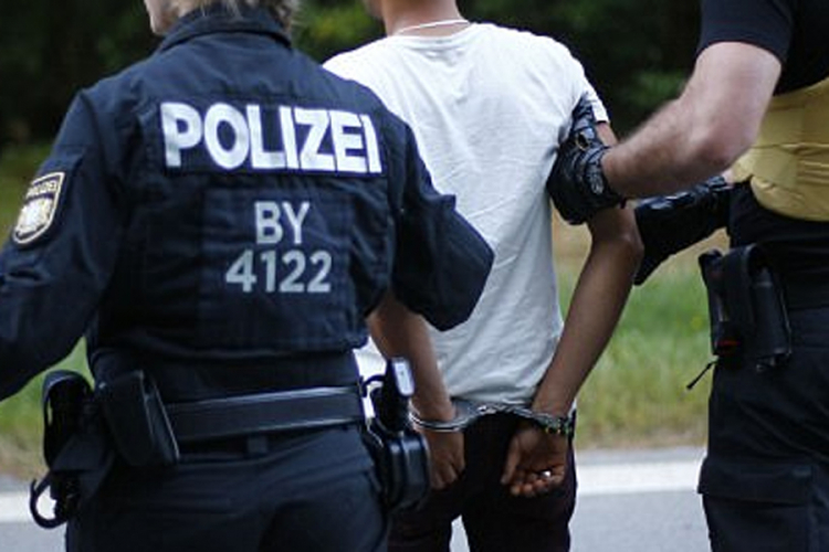 Državljanin BiH pijan napao dječaka iz Sirije u Njemačkoj, prolaznici mu spasili život
