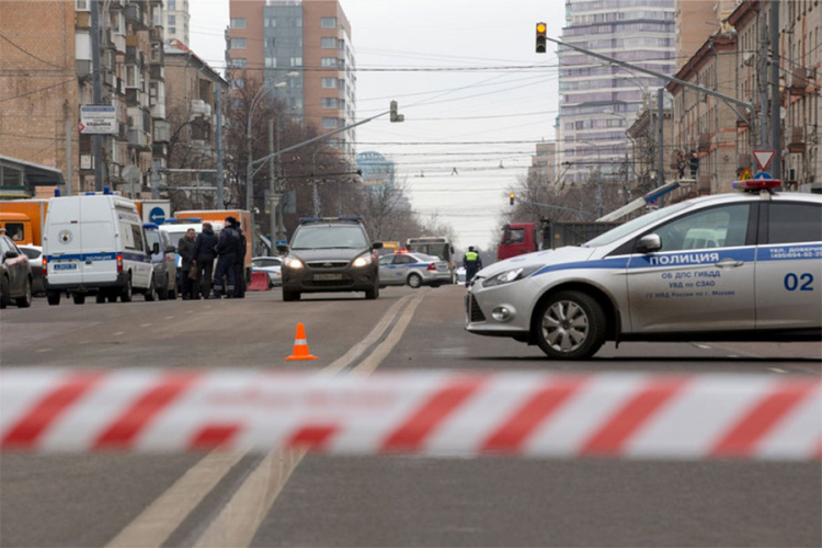 Talačka kriza u Moskvi, naoružani muškarac zarobio prodavača