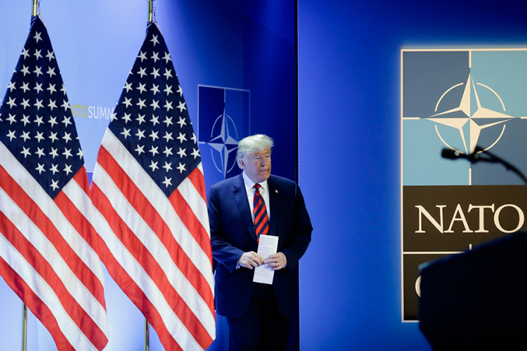 Tramp iznio ultimatum NATO iza zatvorenih vrata