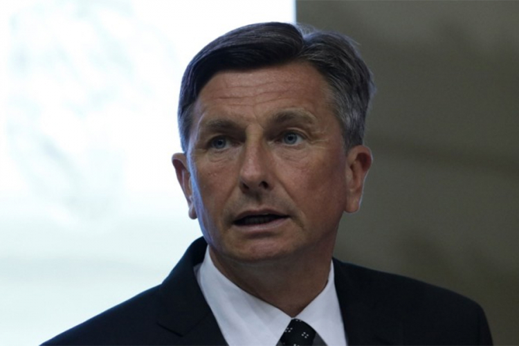 Pahor obavijestio parlament da nema mandatara