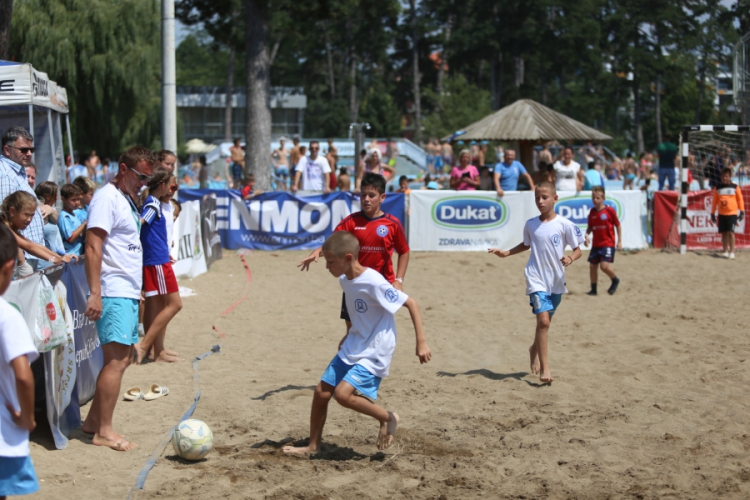 Turnir u fudbalu na pijesku: Mladi "Spartanci" imali najviše uspjeha