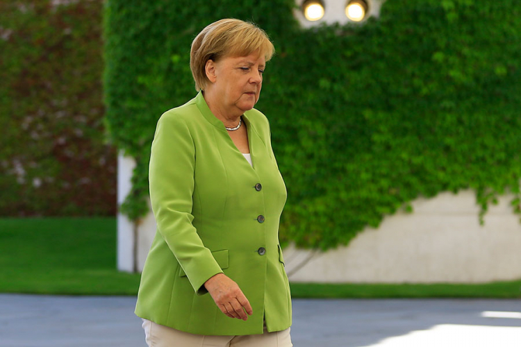 Merkel: Osigurati nezavisnost centralne banke
