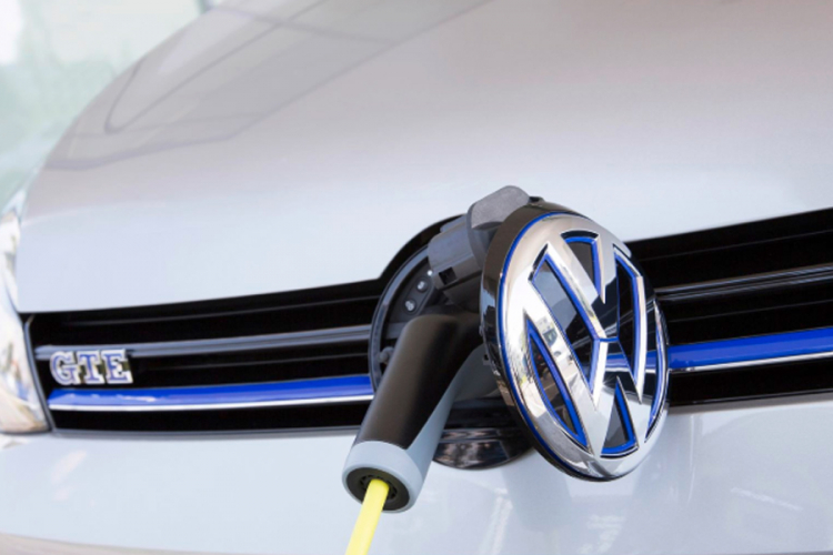 VW pred novim skandalom, prijeti mu "električni Dieselgate"