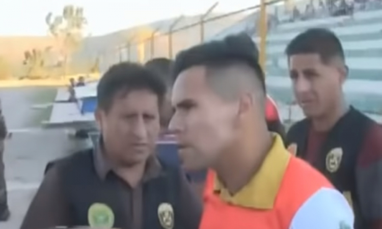 Policija uhapsila fudbalera za vrijeme utakmice