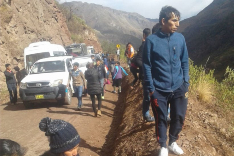 Poginula 21 osoba u autobuskoj nesreći u Peruu