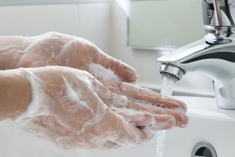 Poslodavci negoduju zbog pravilnika: Svake četiri godine uče o pranju ruku