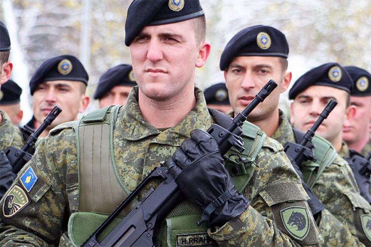 Kosovo dobija vojsku, "Srpska lista" napustila salu za glasanje