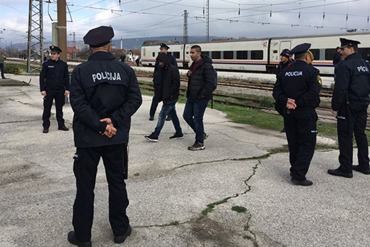 Migranti ne odustaju od dolaska željezničkom linijom Sarajevo - Bihać