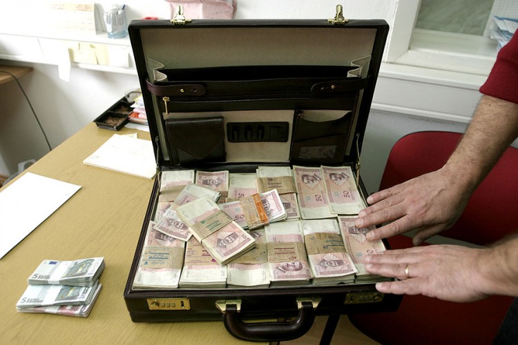 Ministarstvo finansija BiH traži banku u kojoj će oročiti novac