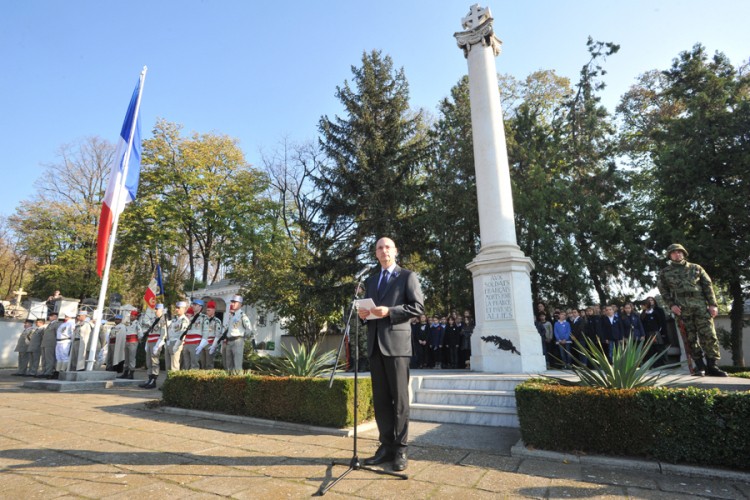 Ambasador Francuske u Beogradu se ponovo oglasio o rasporedu u Parizu