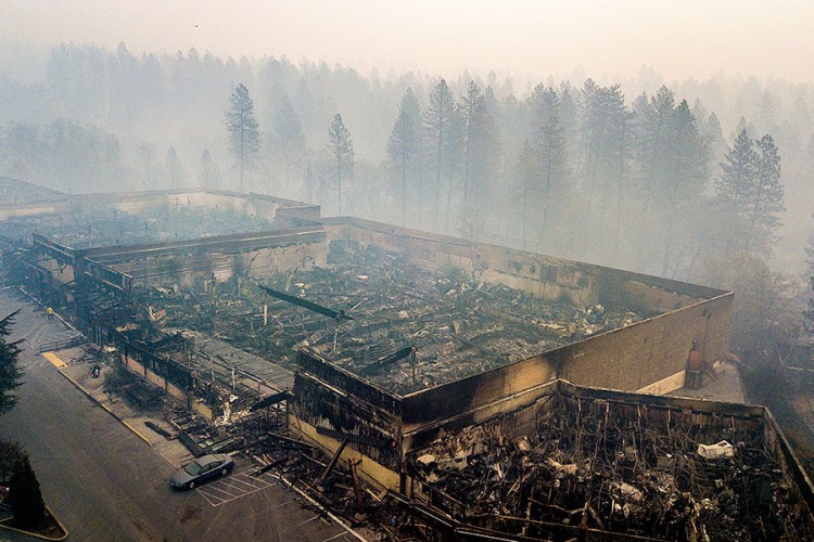 Novi bilans žrtava požara u Kaliforniji: 63 mrtvih, više od 600 nestalih