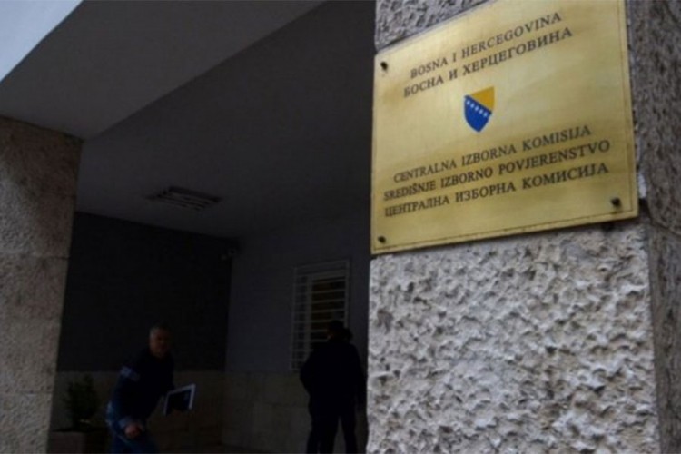 CIK BiH uplatio novac opštinskim komisijama za rad članova biračkih odbora