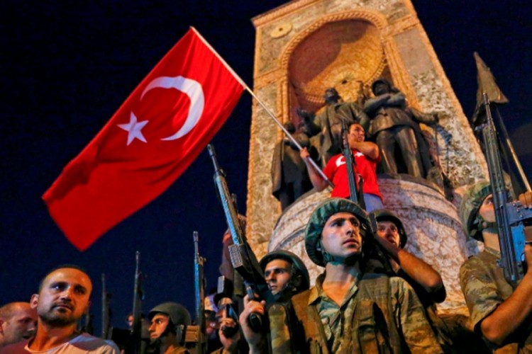 Nova hapšenja u Turskoj zbog vojnog udara