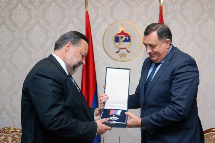 Predsjednik Srpske odlikovao deputata ruske Državne dume