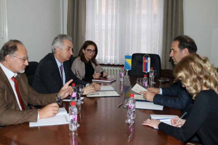 Šarović i Ljajić zbog Kosova neće učestvovati na sastancima CEFTA