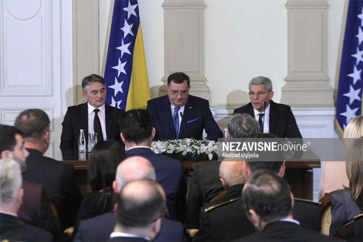 Dodik, Komšić i Džaferović položili zakletve
