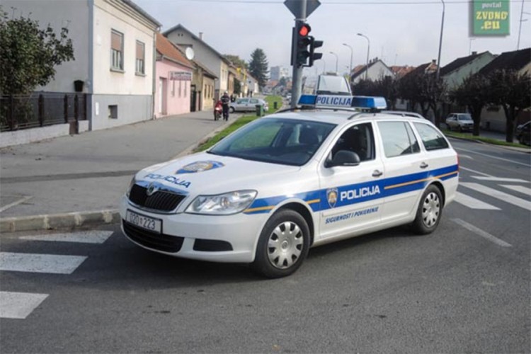 Masovna tuča na koncertu Mitra Mirića u Bjelovaru, tukli se i policajci