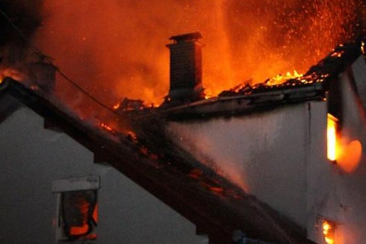 Starica stradala u požaru u Modriči