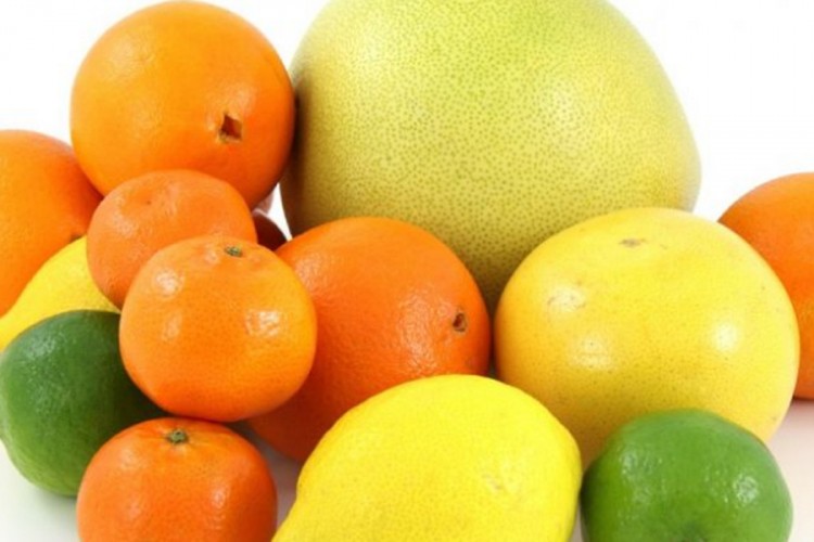 Zabranjen uvoz 5.656 kilograma citrusa iz Italije
