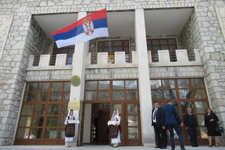 Otvorena Konzularna kancelarija Srbije u Drvaru: Direktna veza sa maticom