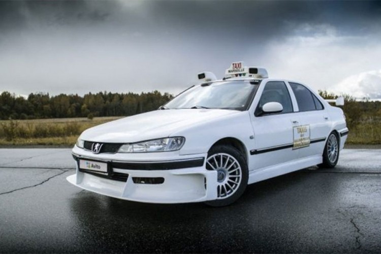 Replika Peugeota iz "Taxija" čeka novog vlasnika
