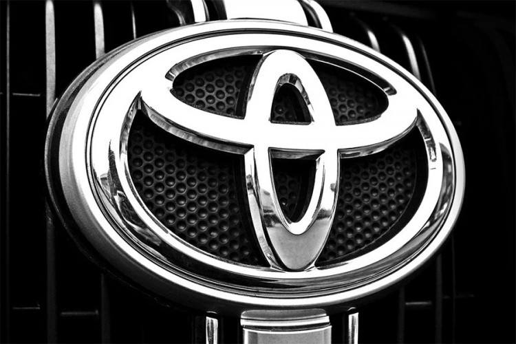 Toyota opozvala 3,4 miliona vozila zbog vazdušnih jastuka