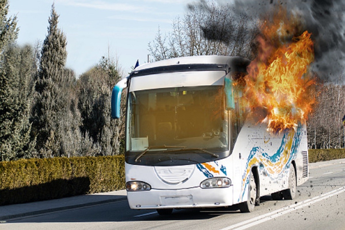 Lastin Autobus Se Zapalio U Toku Vo Nje