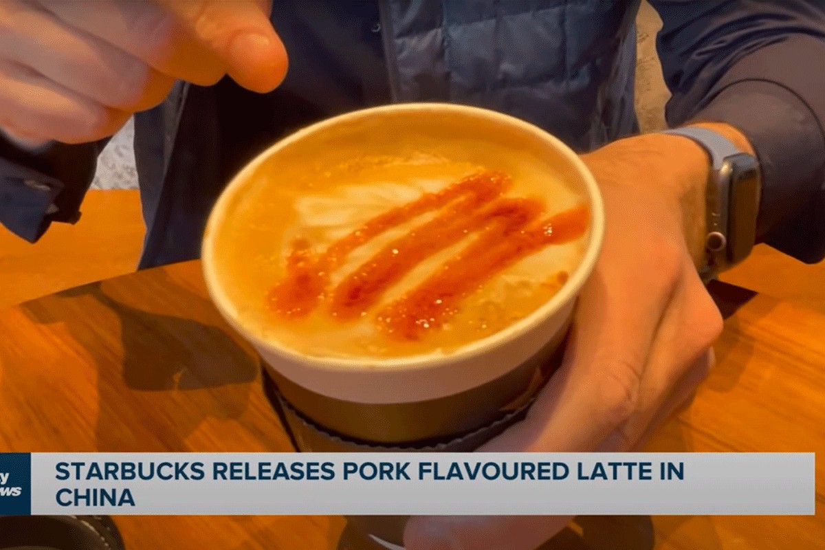 "Starbucks" počeo prodaju kafe sa ukusom svinjetine (VIDEO)