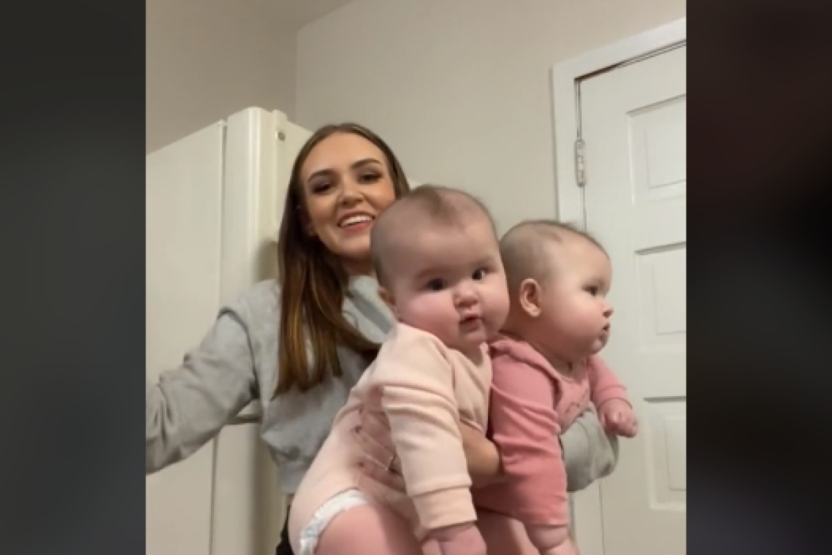 Majka ostavila ljude u čudu kada je pokazala džinovske blizance (VIDEO)