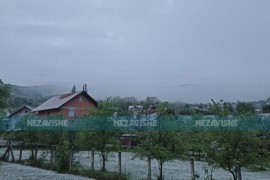 Snijeg pao i u Banjaluci (VIDEO)