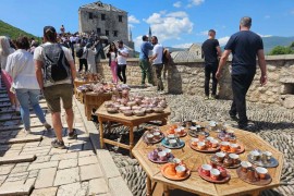 Turisti sa svih kontinenata "preplavili" Mostar: Očekuje se rekordna sezona