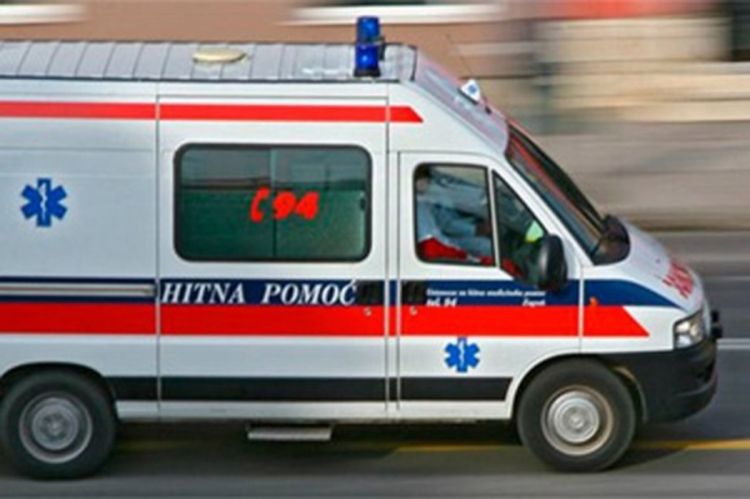 Banjaluka: U sudaru džipa i vozila Hitne pomoći poginula najmanje jedna osoba
