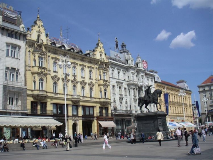 Budaj: Ustaške zastave širom Zagreba