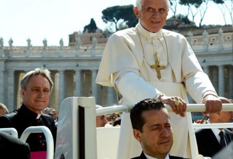 Holivudski obrt u Vatikanu: Zlikovac je papin batler