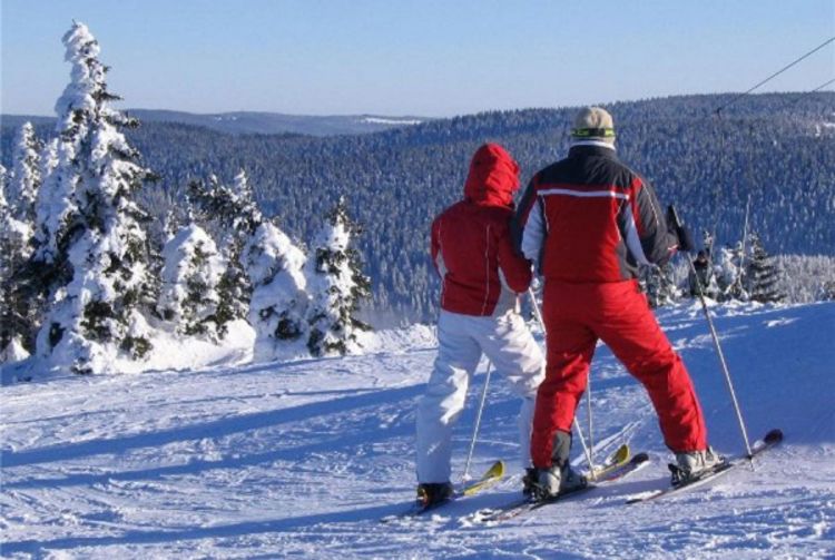 FIS kup na Jahorini: Pobjednici u veleslalomu Žana Novaković i Igor Laikert