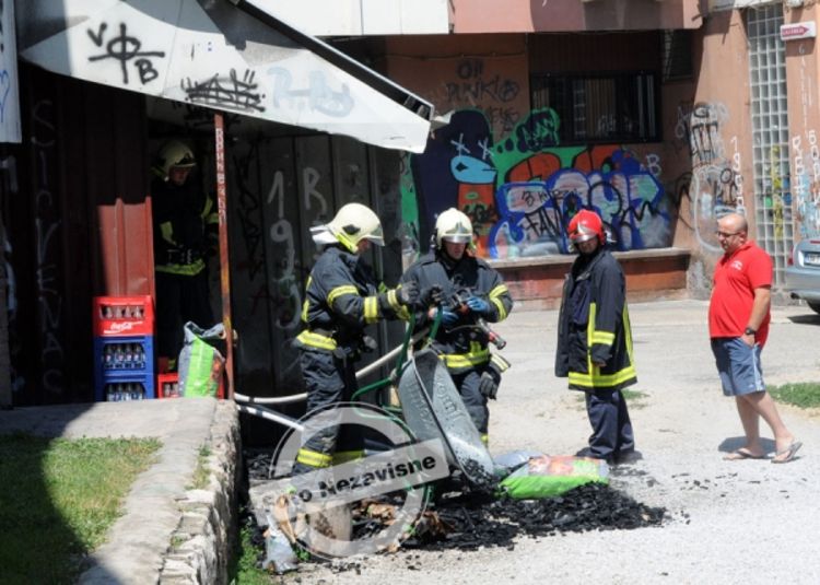 Banjaluka: Požar u "Ćevabdžinici kod Muje"