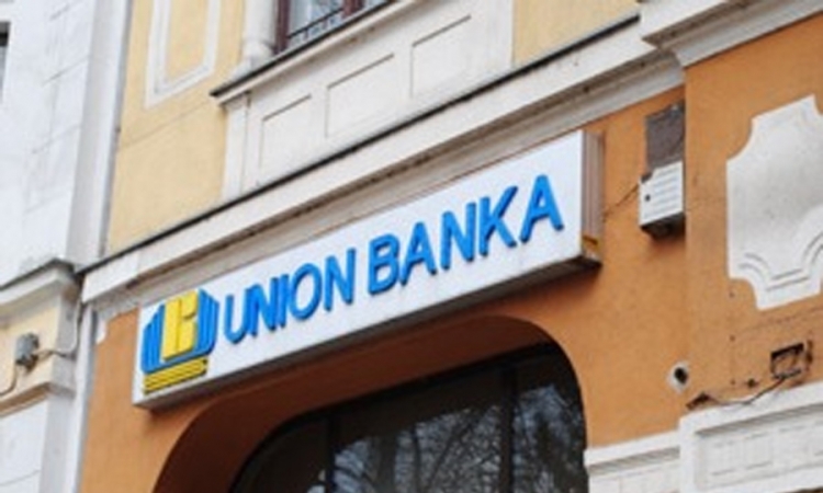 Union banka: Navedeni iznosi plata izvršnih direktora su netačni